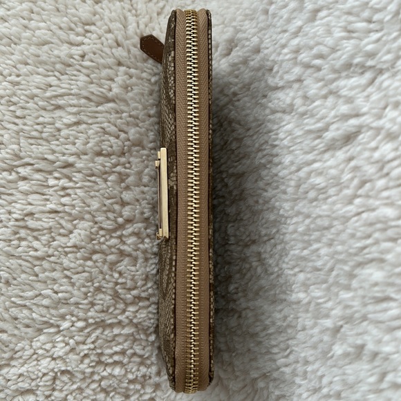 Valentino Leather Lace Floral Print Zip Around Wallet - Picture 4 of 12